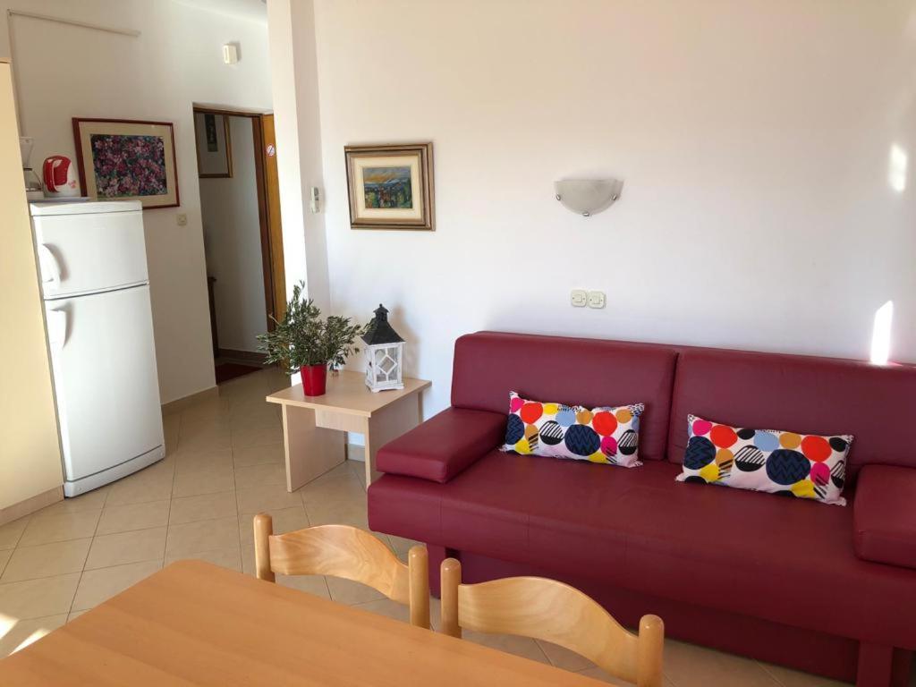 Apartments Punta Seline Luaran gambar